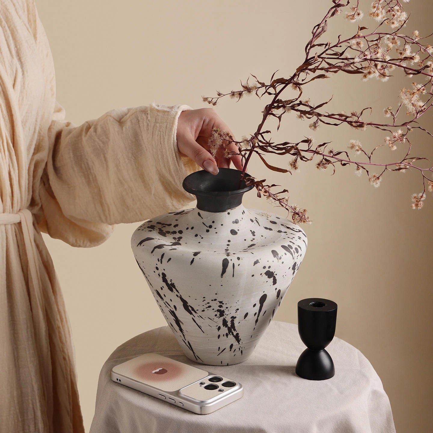 Luxury Jingdezhen Ceramic Flower Vase – Premium Artistic Decorative Vase for Living Room, Hotel & Floral Arrangements