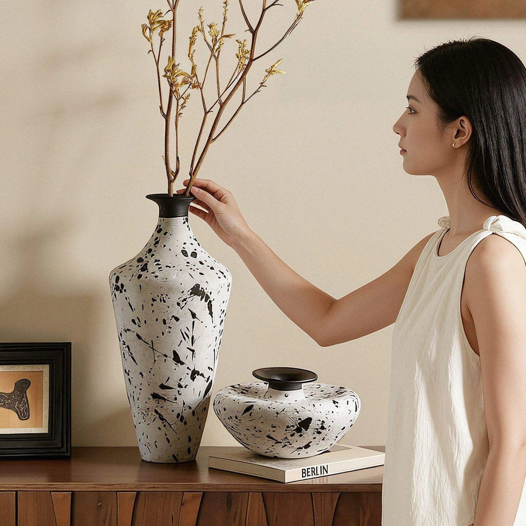Luxury Jingdezhen Ceramic Flower Vase – Premium Artistic Decorative Vase for Living Room, Hotel & Floral Arrangements